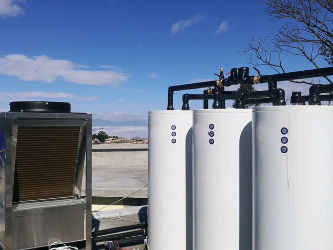 酒店用什么熱水器？酒店熱水哪種好，酒店熱水應(yīng)該用哪種熱水器-空氣能熱泵廠家